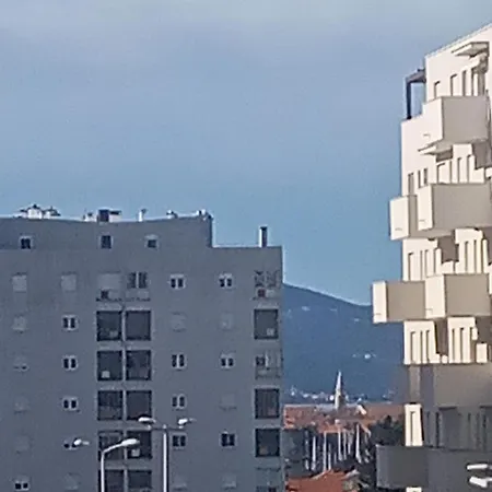 Ana Apartment