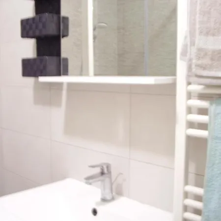 Ana Apartment *
